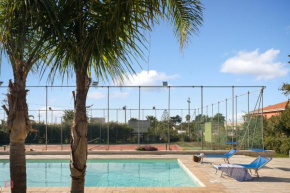 Villa a 300 Mt. dal Mare (Magaggiari) con campo da tennis Cinisi